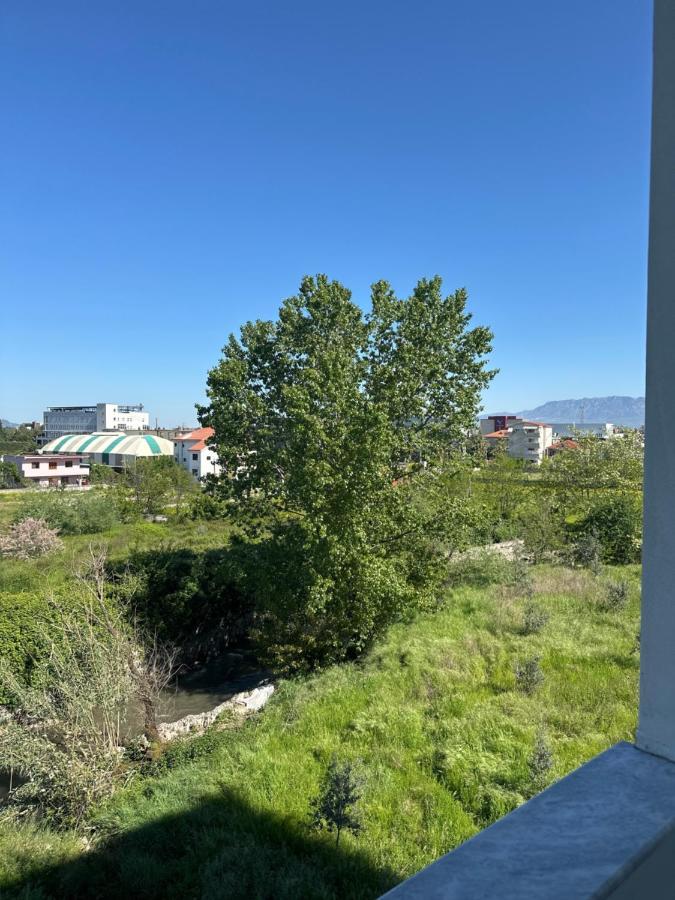 Sunny Riverside Tirana'S Oasis - Breakfast & Dinner Exterior foto